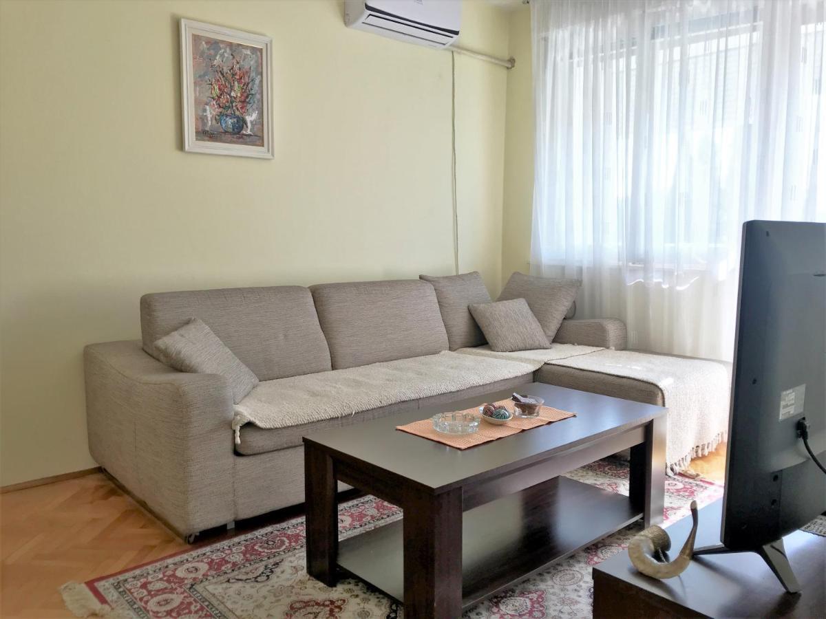 Sunflat Podgorica - Novakovic Residence Buitenkant foto